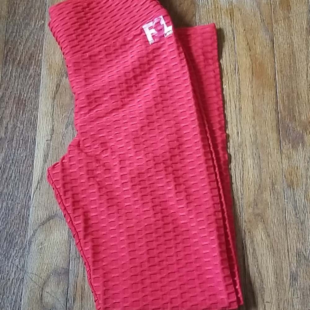 High waisted booty scrunch leggings